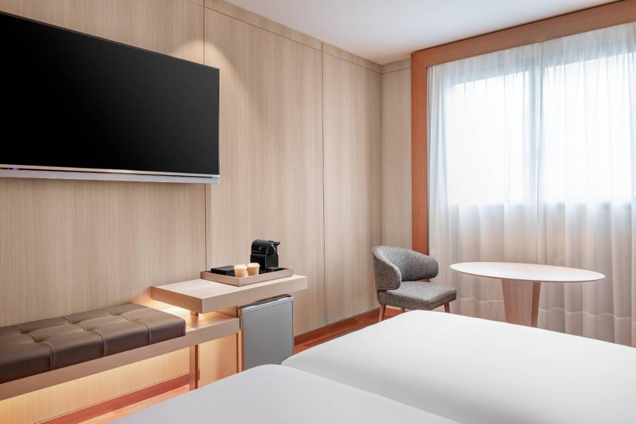 Ac Hotel Huelva By Marriott Exterior photo